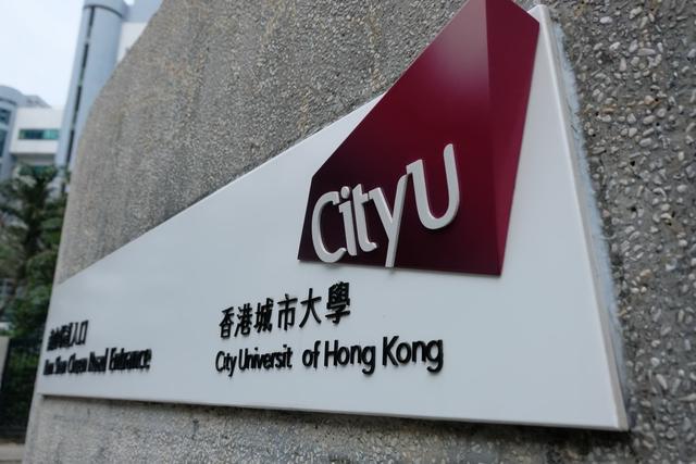 在普通雙非學(xué)校中，哪些學(xué)生更具申請(qǐng)香港研究生的優(yōu)勢(shì)呢？